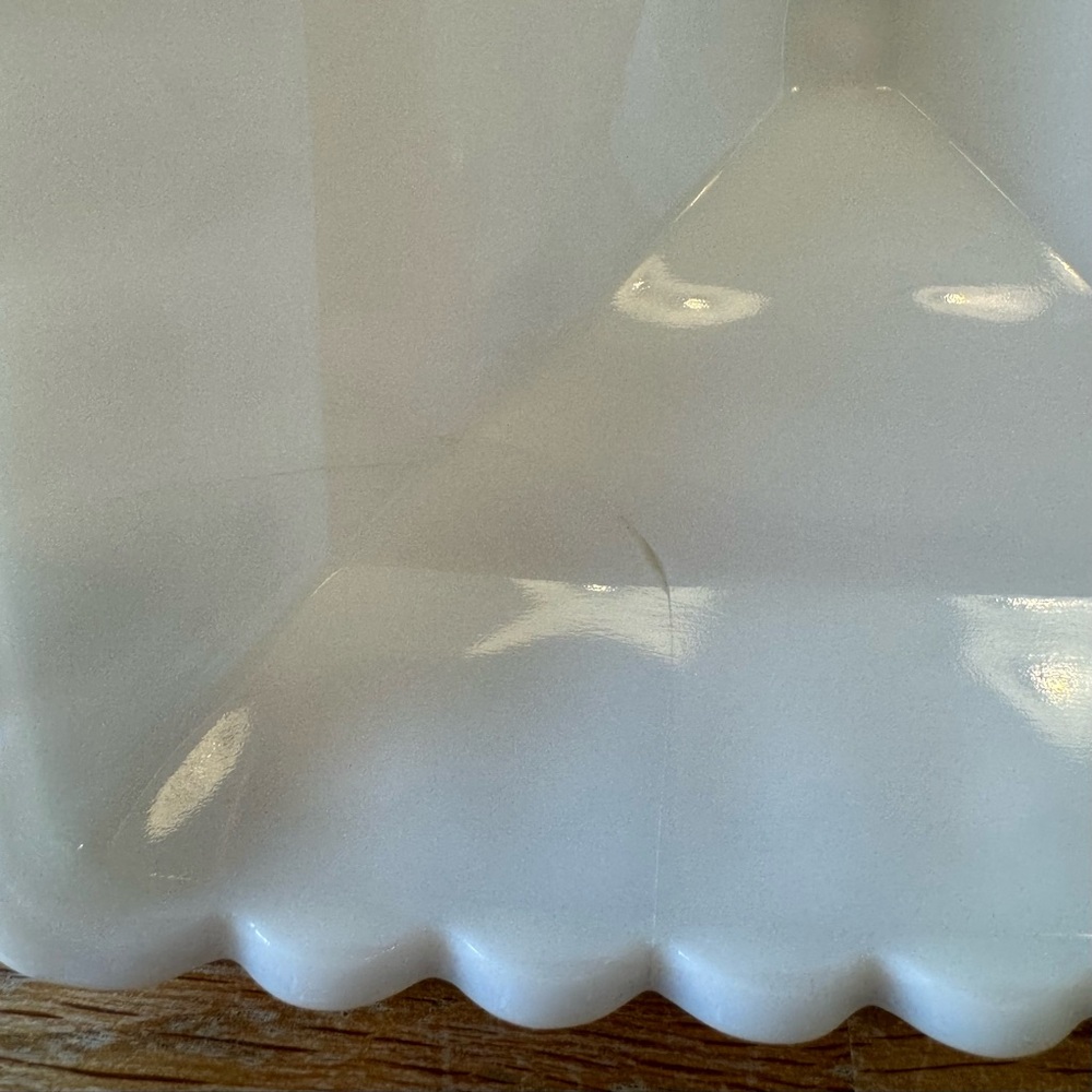 Vintage Westmoreland Milk Glass Square Candy Compote / Wedding Bowl with Lid - Picture 7 of 9